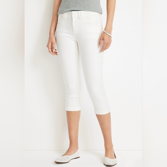 M.jean by Maurices women's size 14 Mid Rise Comfort Stretch 21" Capri in White - Picture 1 of 13